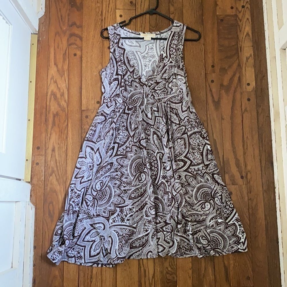 Michael Kors Brown & White Paisley surplice Dress